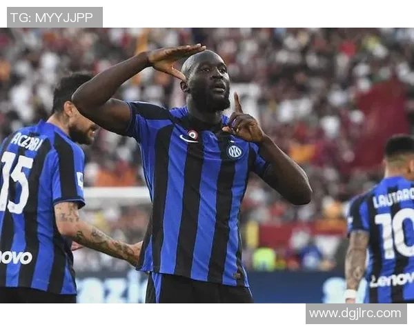 卢卡库重返巅峰之路:从低谷到辉煌的励志故事与职业生涯回顾 卢卡库重返巅峰之路:从低谷到辉煌的励志故事与职业生涯回顾